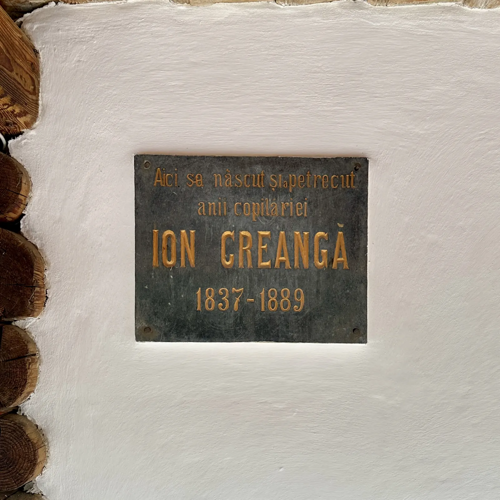 Placa memorială de la centenar